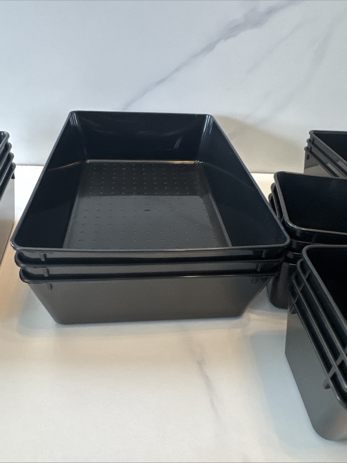 VTopMart Desk Kitchen 25 Pack Drawer Organizers 4 Different Sizes Black Plastic