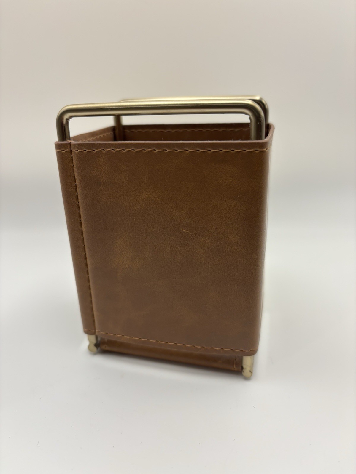 West Elm Leather & Brass Pencil Cup Desk Organizer – Mid-Century Modern – NWT