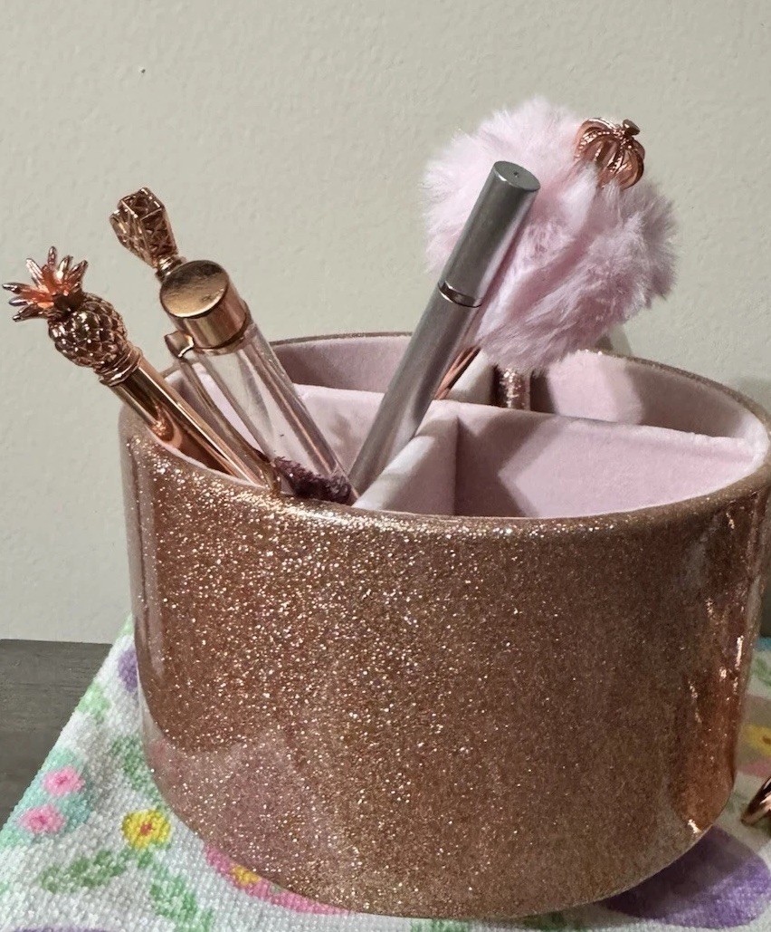 Pen And Storage Holders. Rose Gold