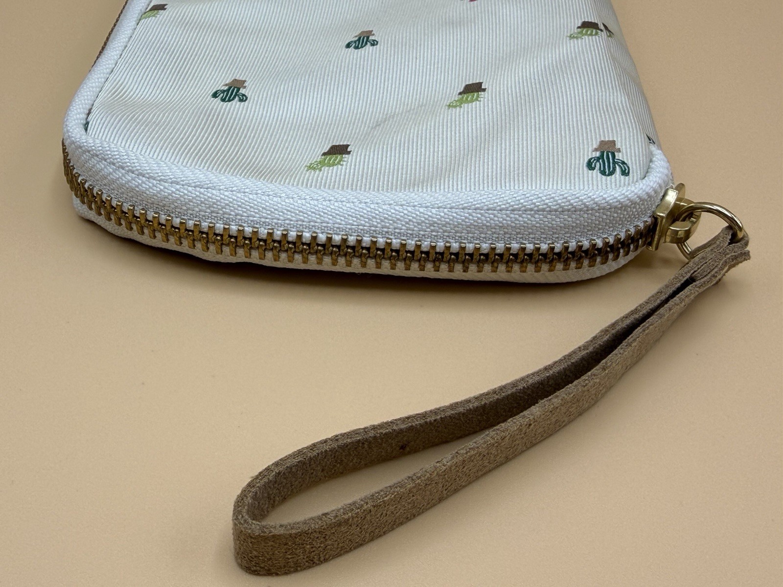 Hobonichi Small Drawer Pouch Bow & Tie Cactus Zip Organizer Wristlet Case