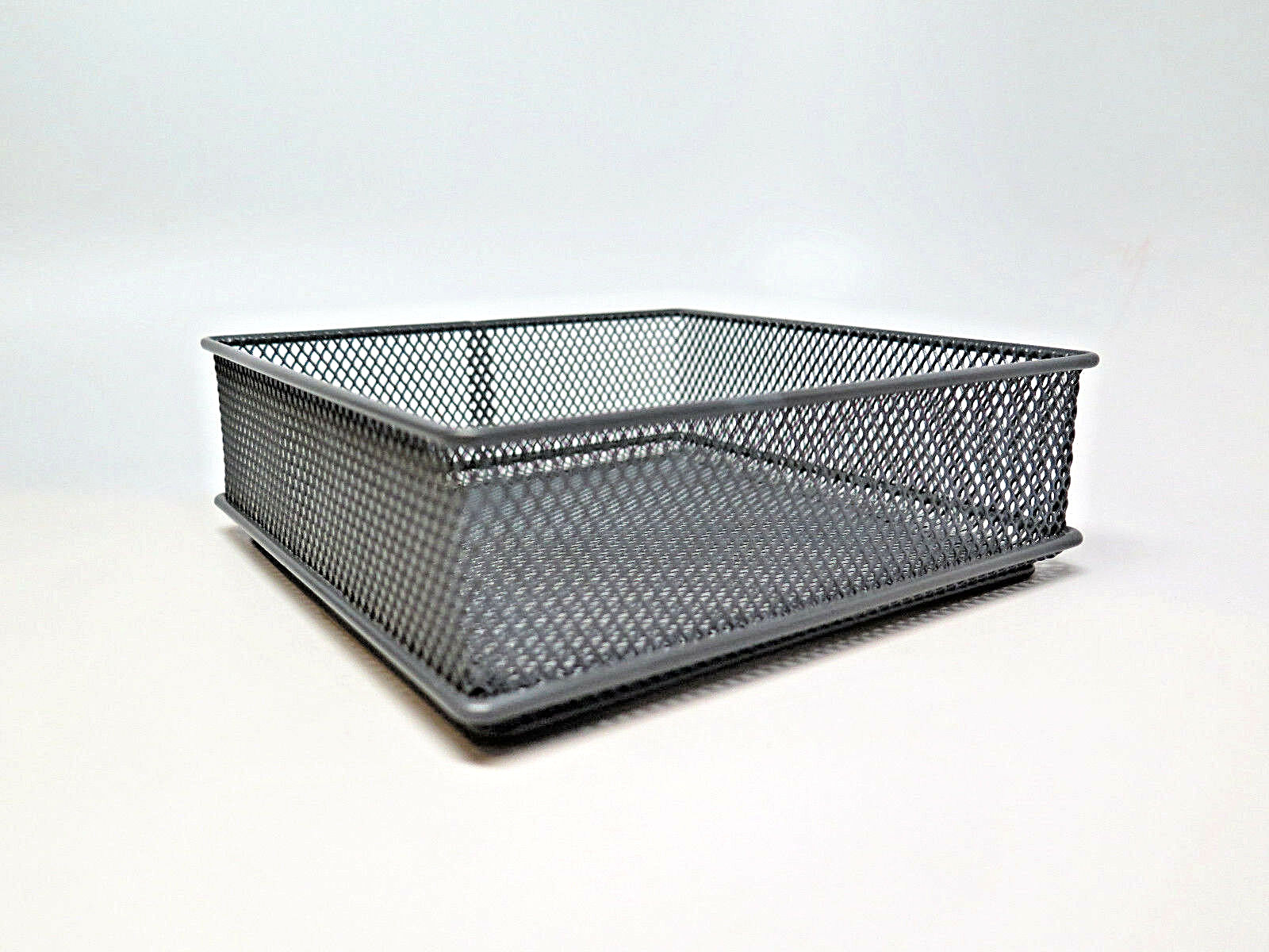 Gray Wire Basket Desk Organizer Desktop Drawer Office Home Bin 6” W x 6”L 2”H