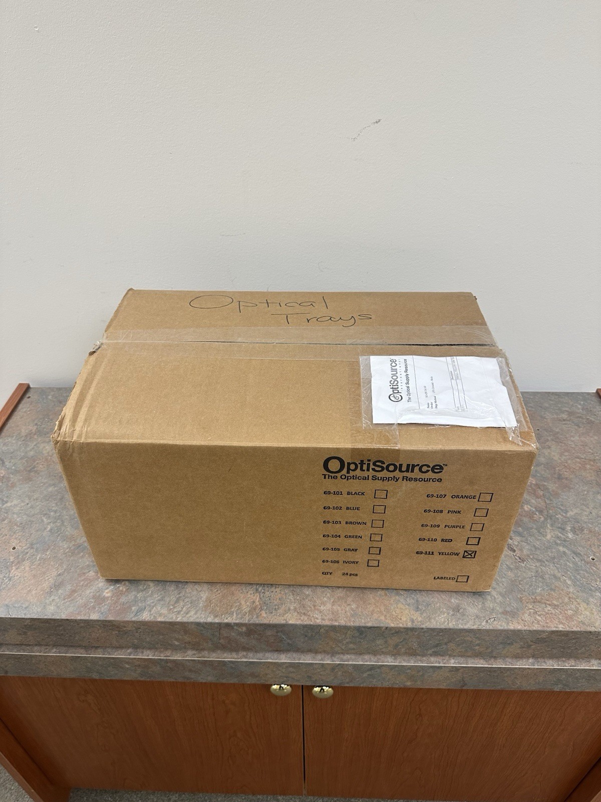 Brand New Standard Job Trays Box Of 24 Yellow