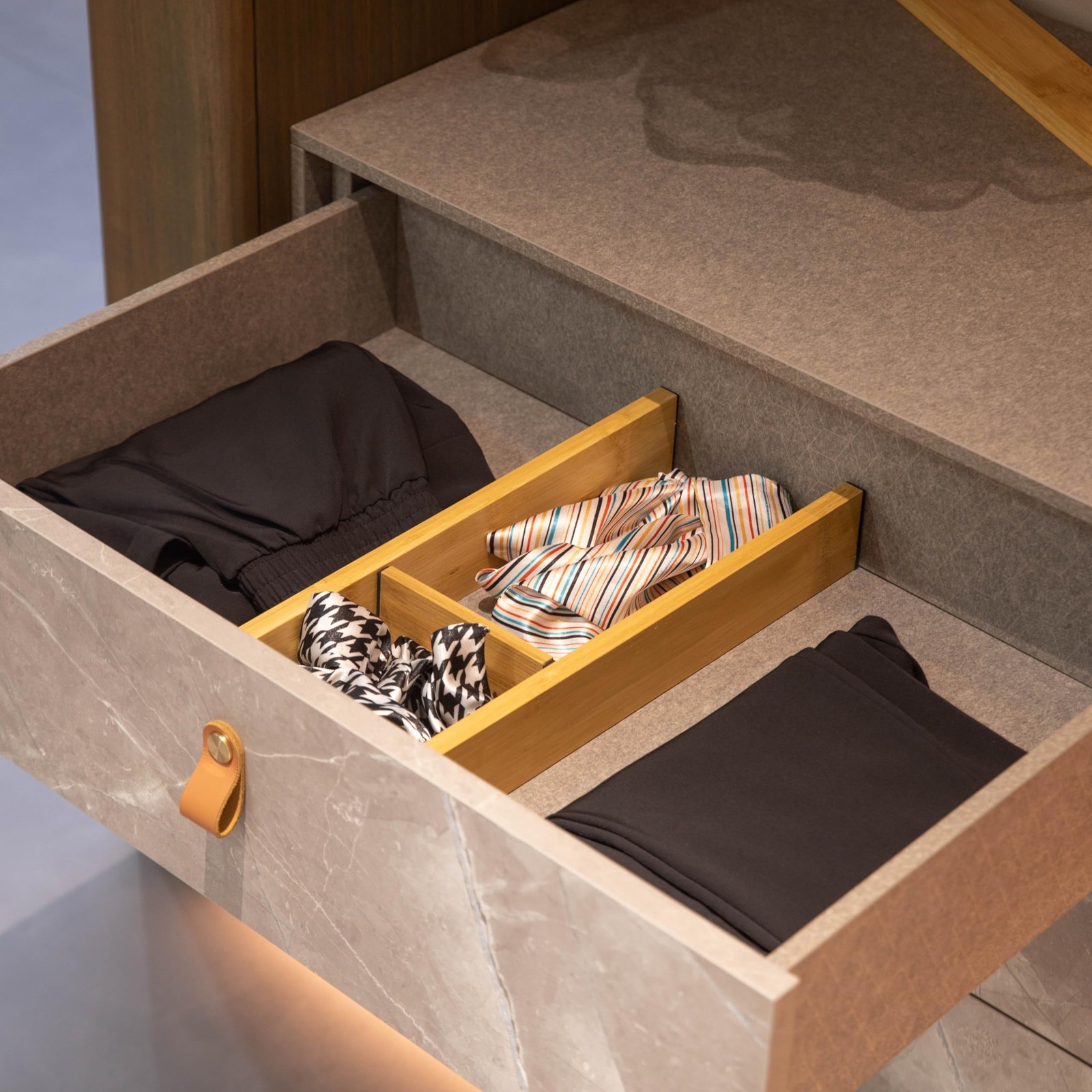 Basicwise Expandable & Adjustable Drawer Organizer with 4 8 Piece, Brown