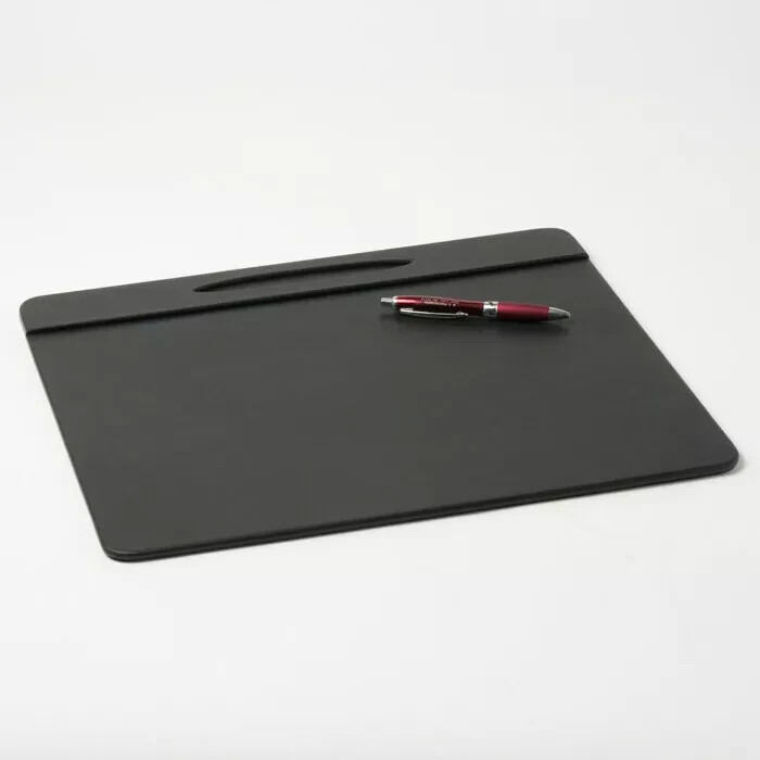 Top Rail w/Pen Well Leather Desk Pad (17 x 14) (Black)