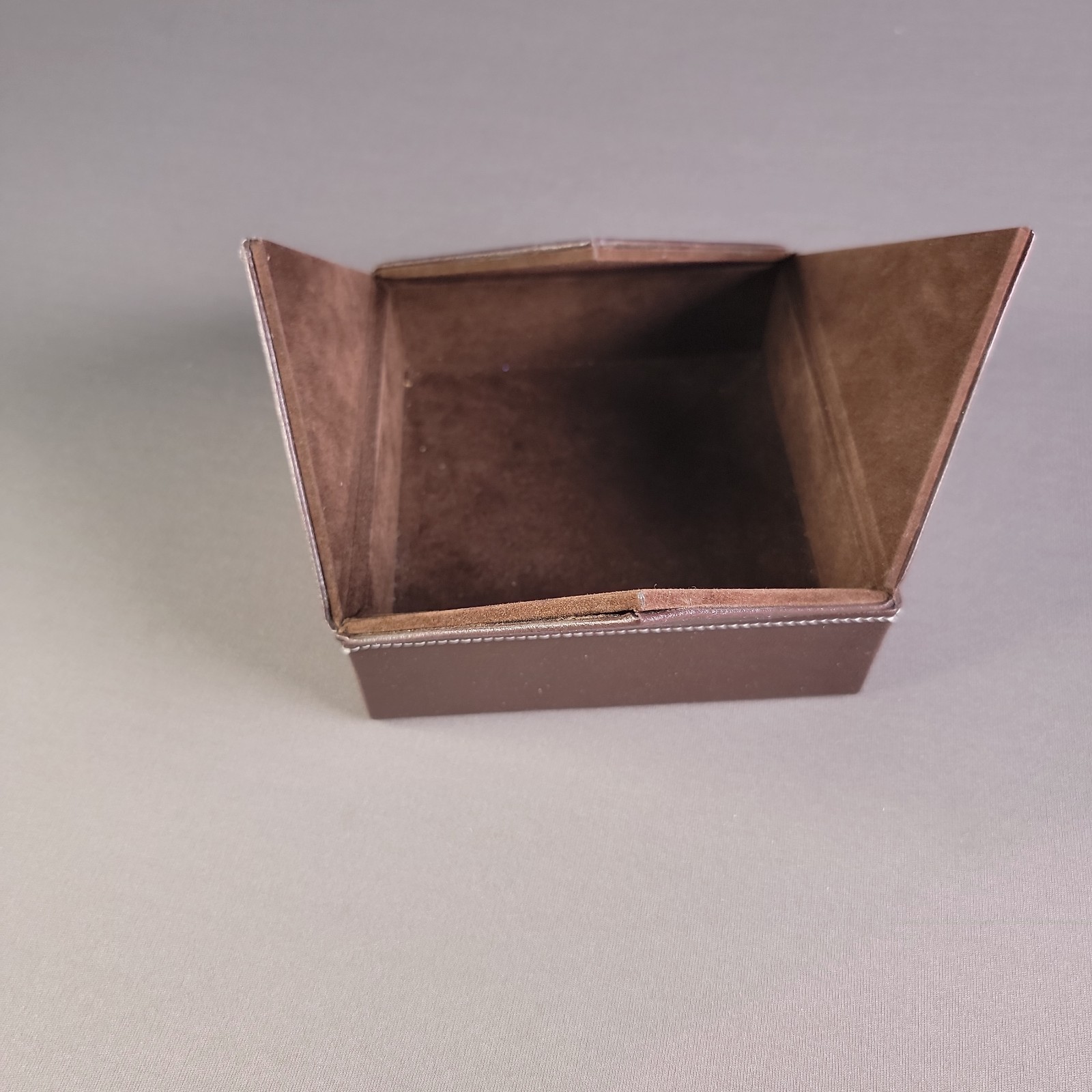 6‑Piece Leather Office Desk Organizer Set White Stitching Modern Office set