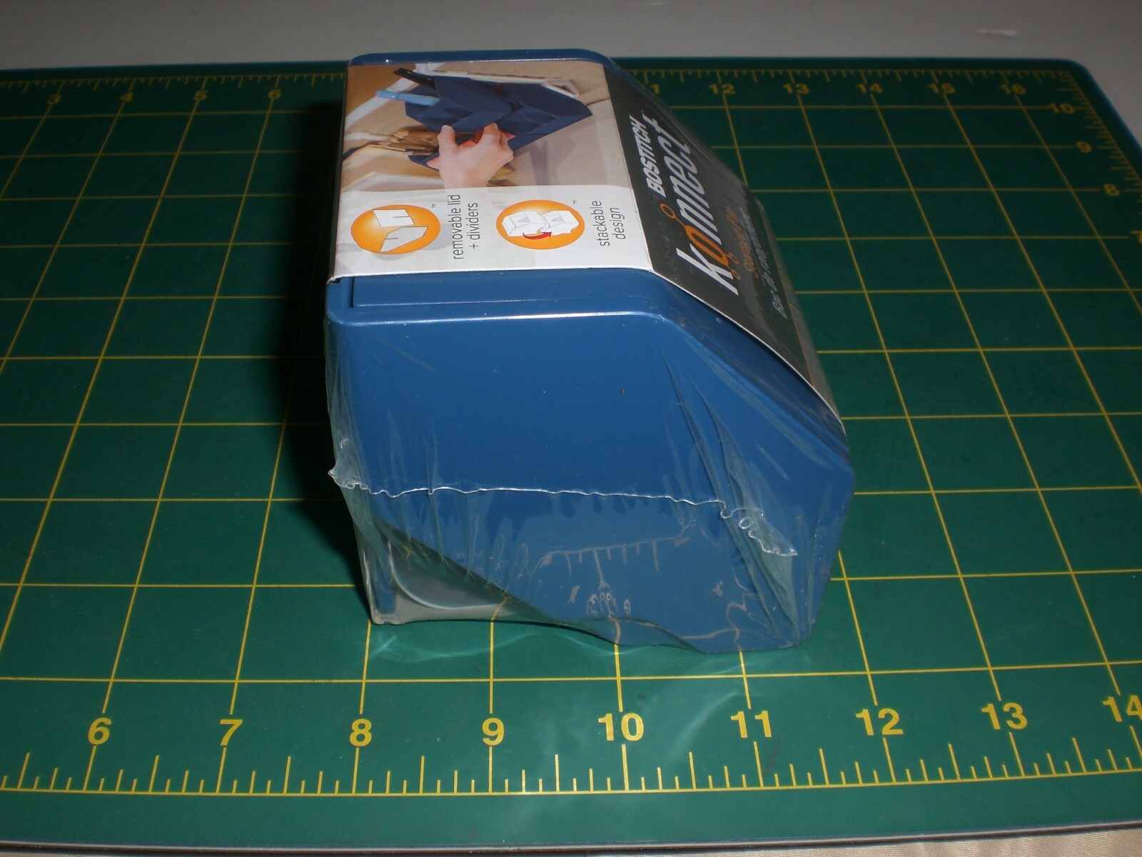 BOSTITCH KONNECT PLASTIC STORAGE BIN Removable Lid & Divider BLUE