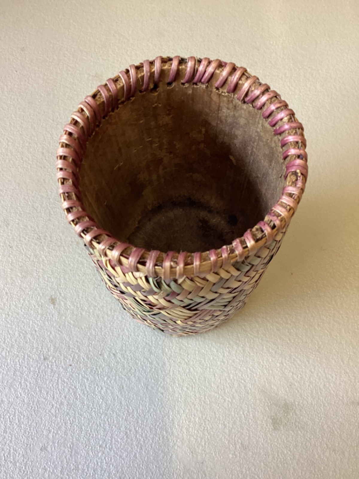 Vintage Pen Holder desk Organizer Storage Basket Woven Wicker 4.25”