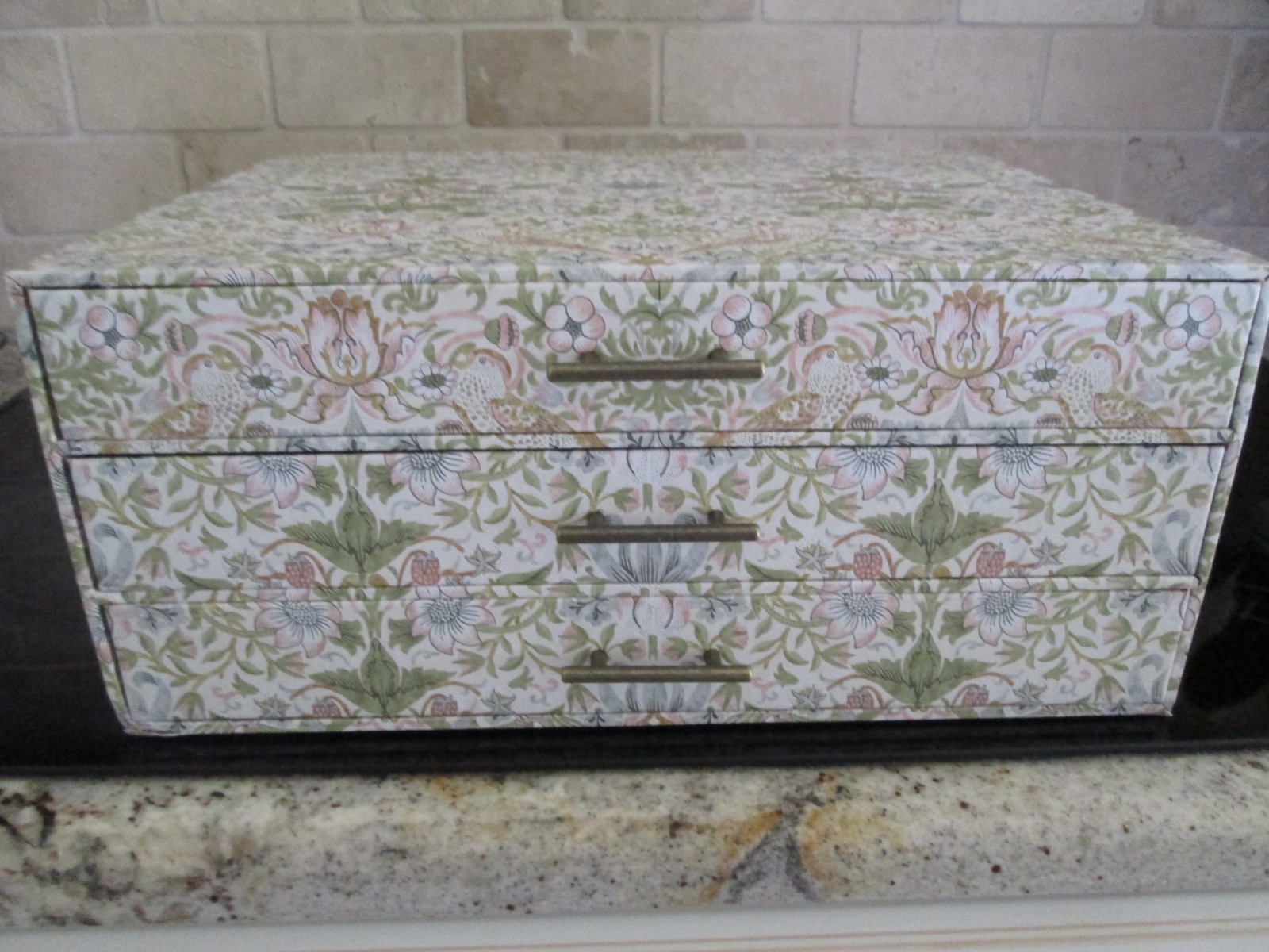 Morris and Co Strawberry Thief Desk Organizer Storage Box with 3 Drawers/NEW