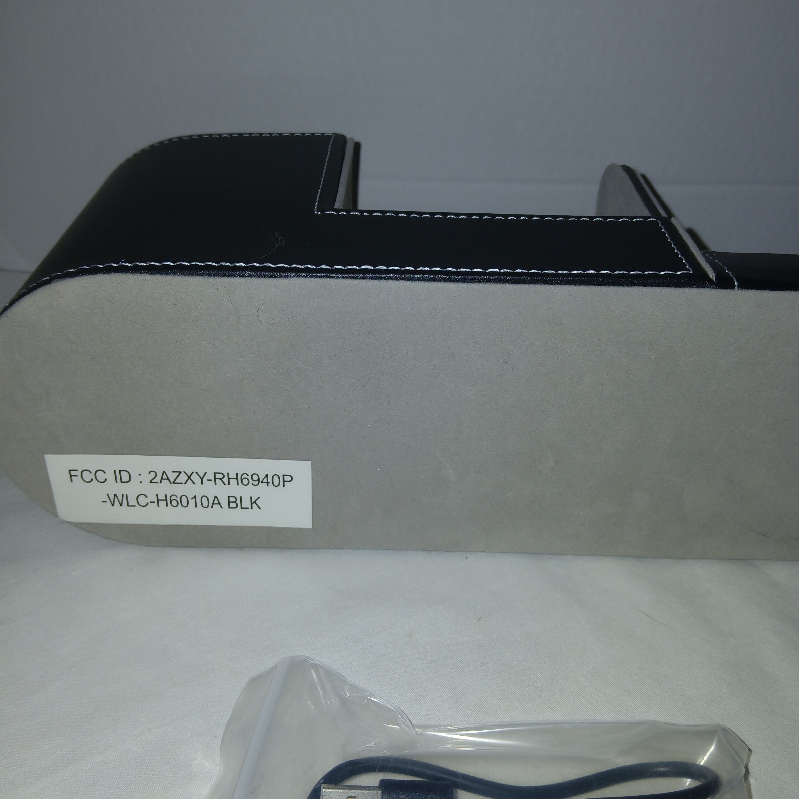 Desk Organizer With Wireless Charger Faux Leather Black NEW *NO BOX*