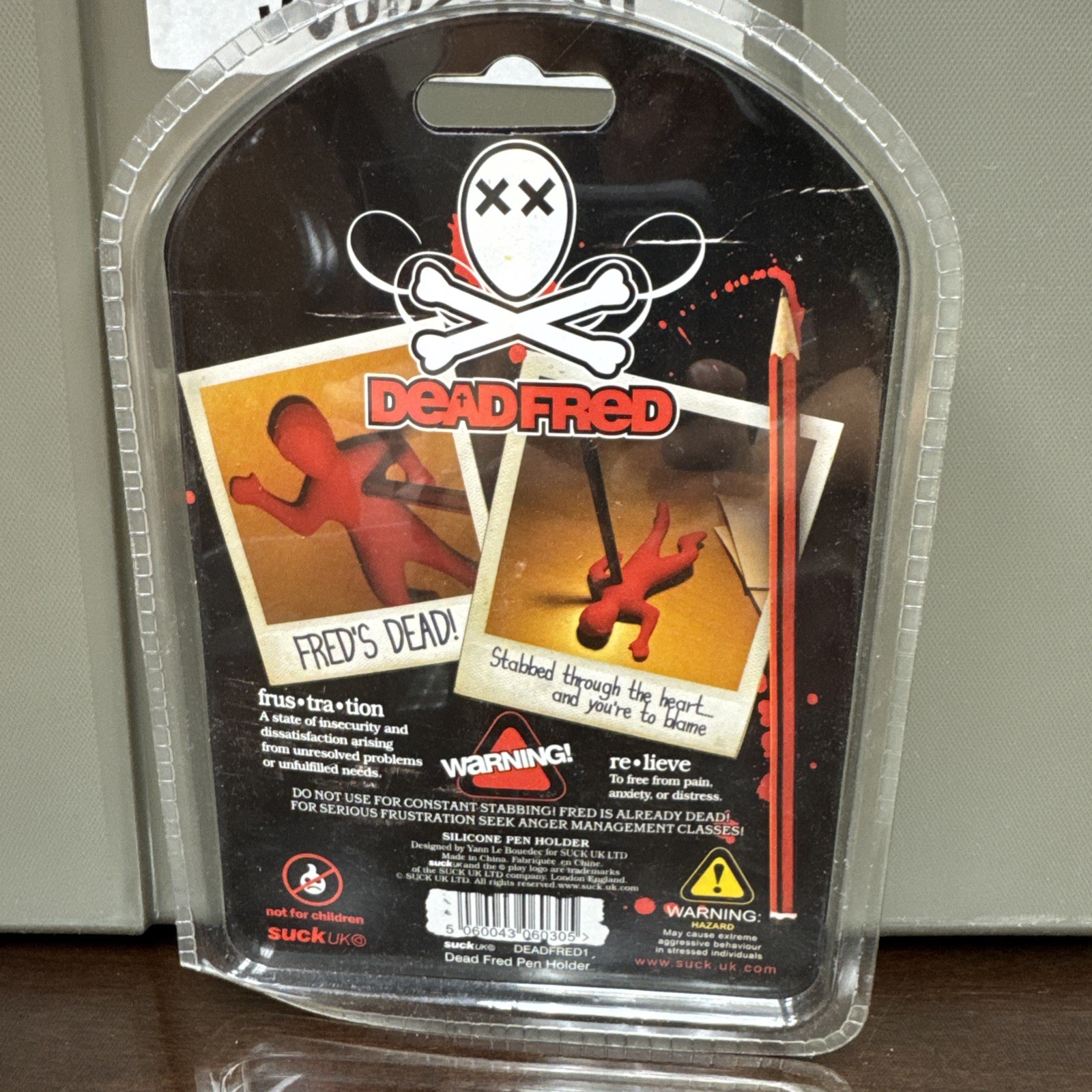 Suck UK Dead Fred Pen Holder Novelty for Desktop Silicone Rubber Red New Sealed