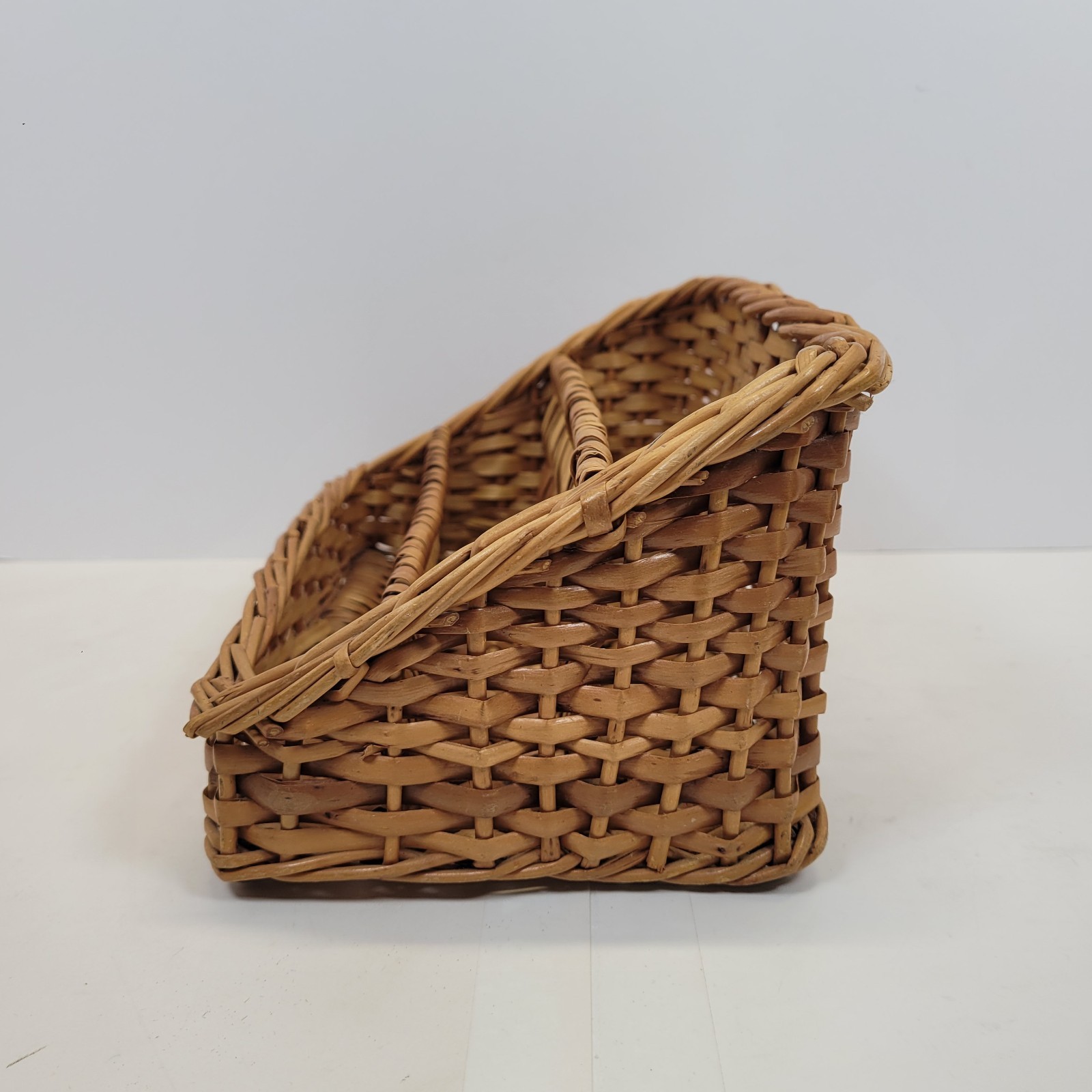 VTG 3 Compartment Wicker Desk Organizer 1829S25