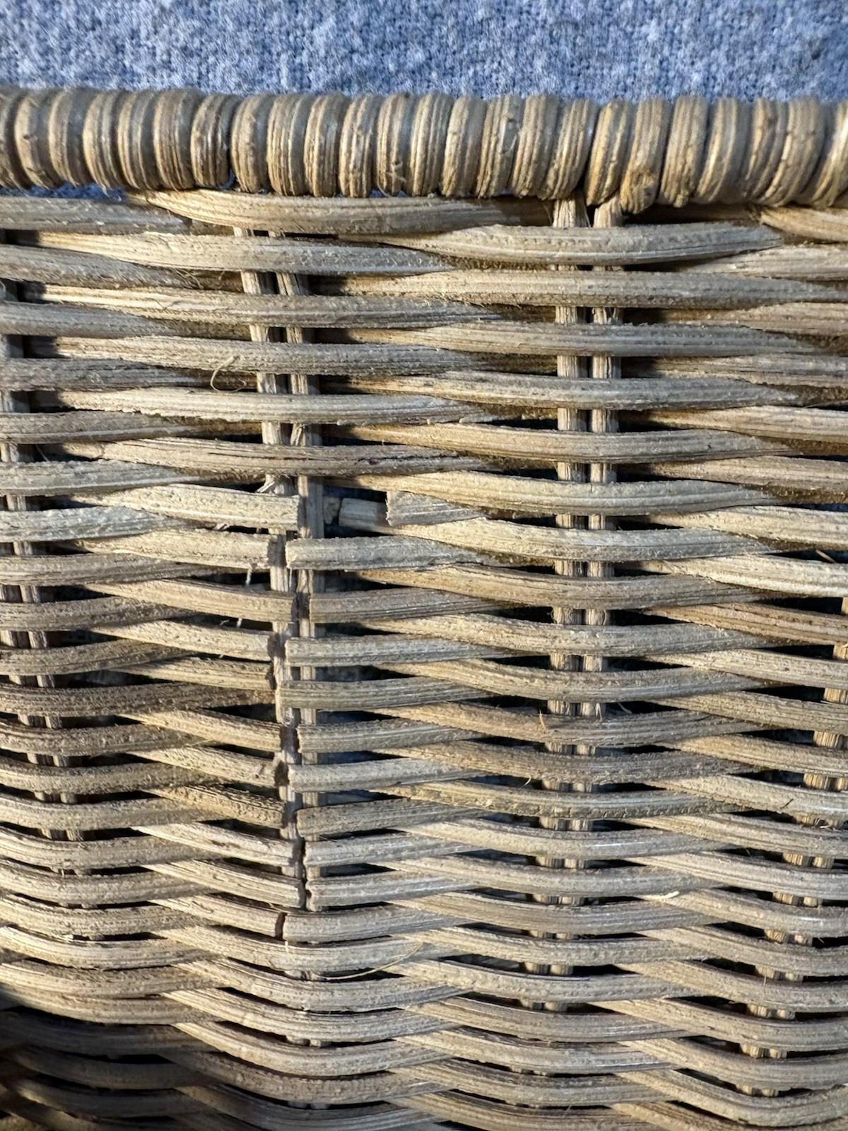 Vintage 4 Slot Wicker Wall Hanging Or Desk Letter Mail Crafts Holder Organizer