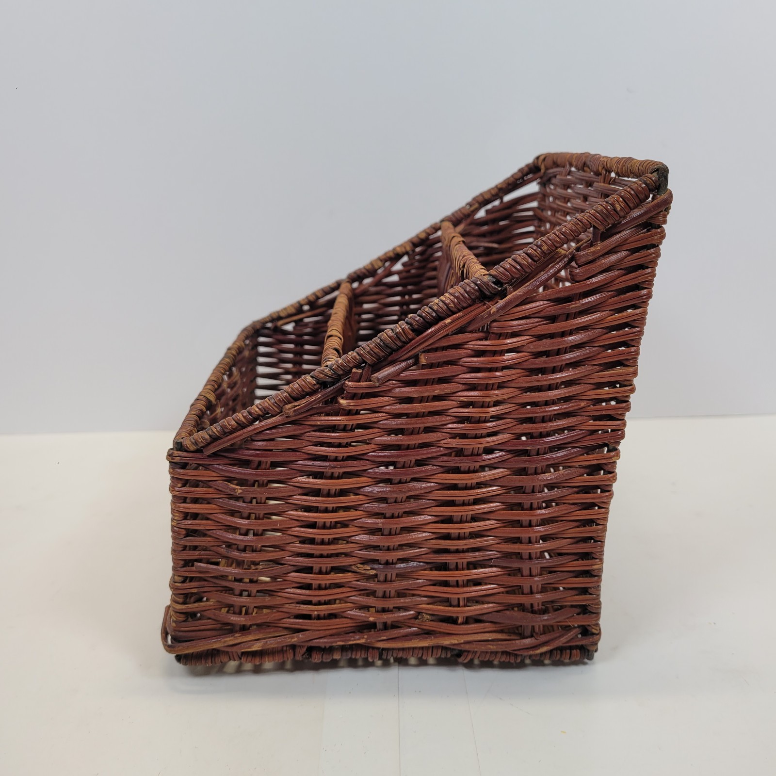 VTG 3 Compartment Wicker Desk Organizer 1829S25