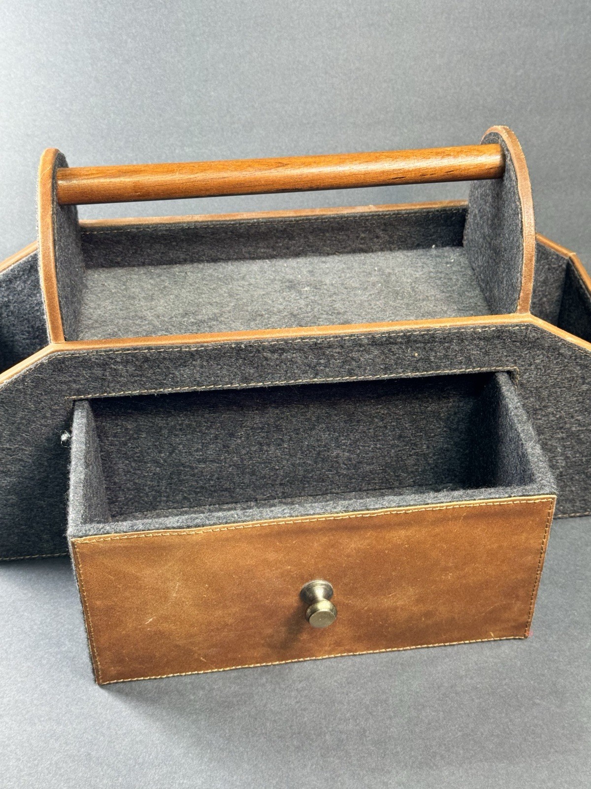 Drexel Heritage Felt & Faux Leather Desk Top Caddy Organizer