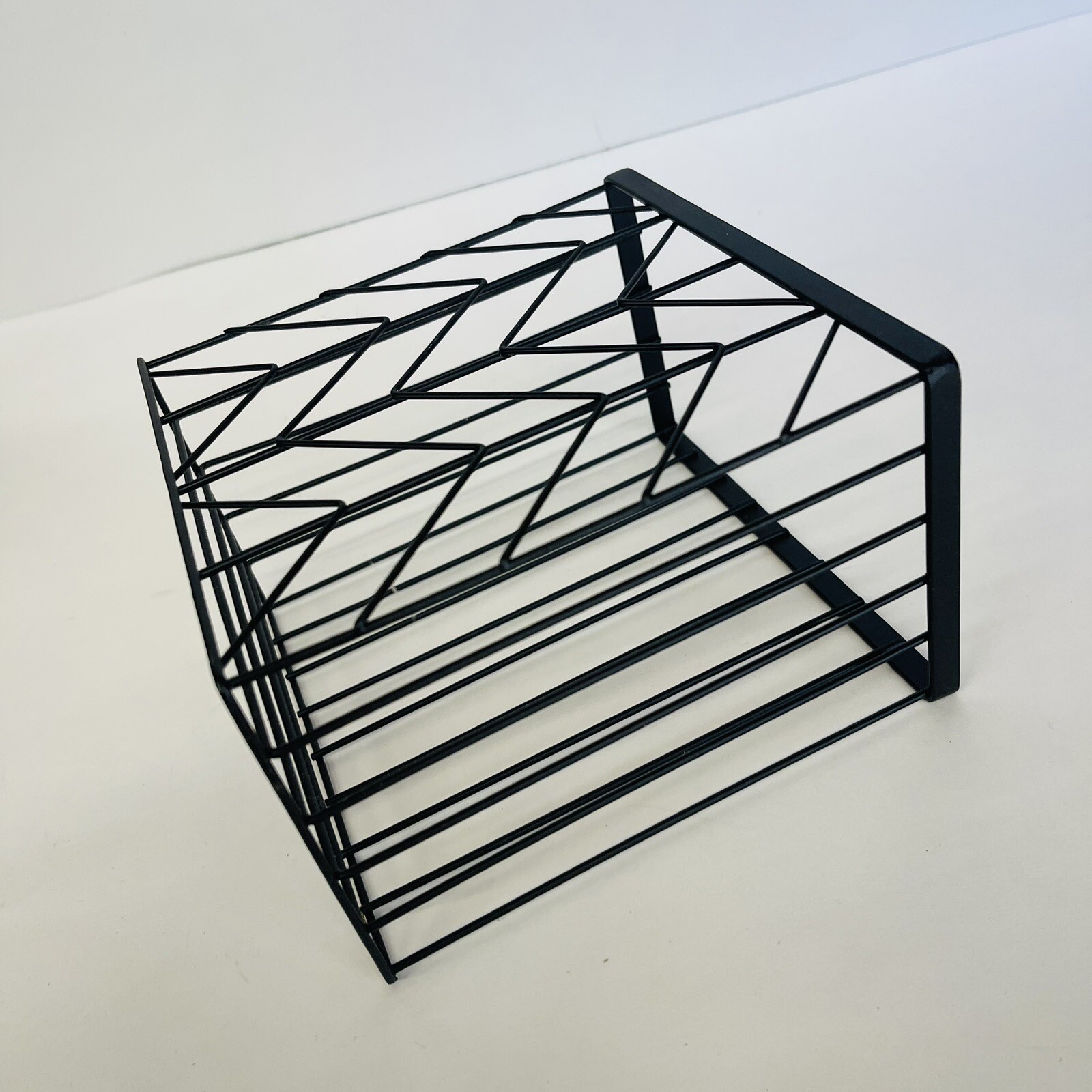 6×5.5×3.5” Multipurpose Black Metal Organizer For Desk Office Hobby Living Room