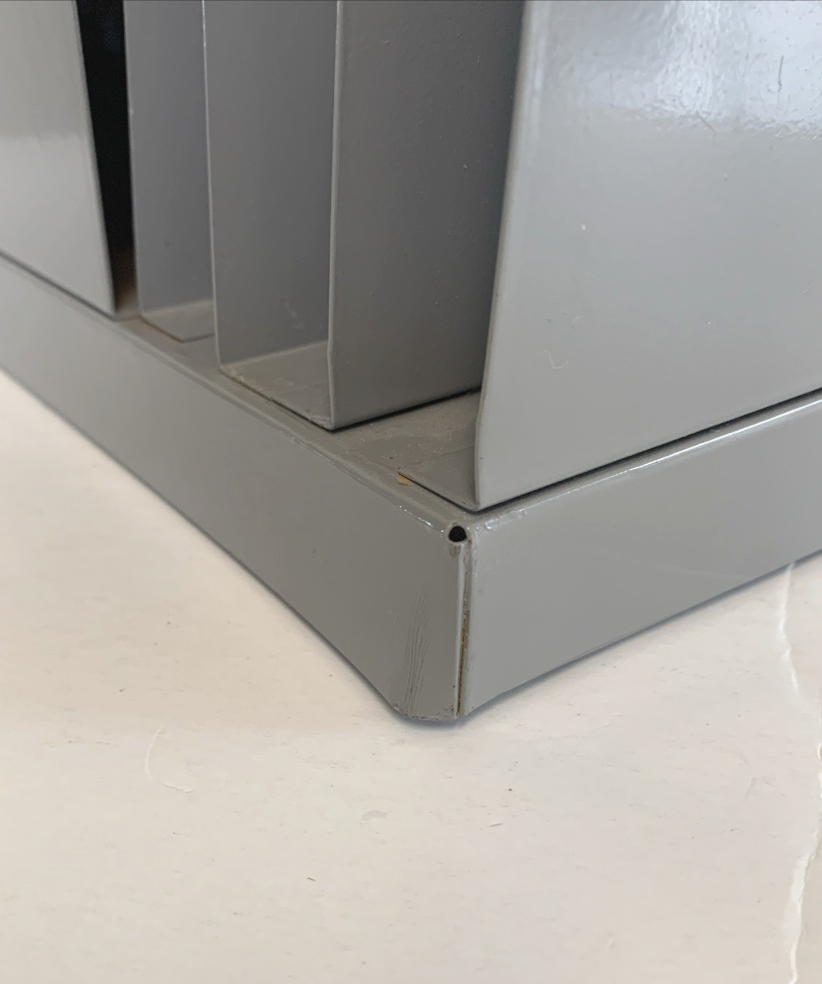 Hunt Lit-Ning Gray Metal Desk Paper File Mail Document Organizer Sorter