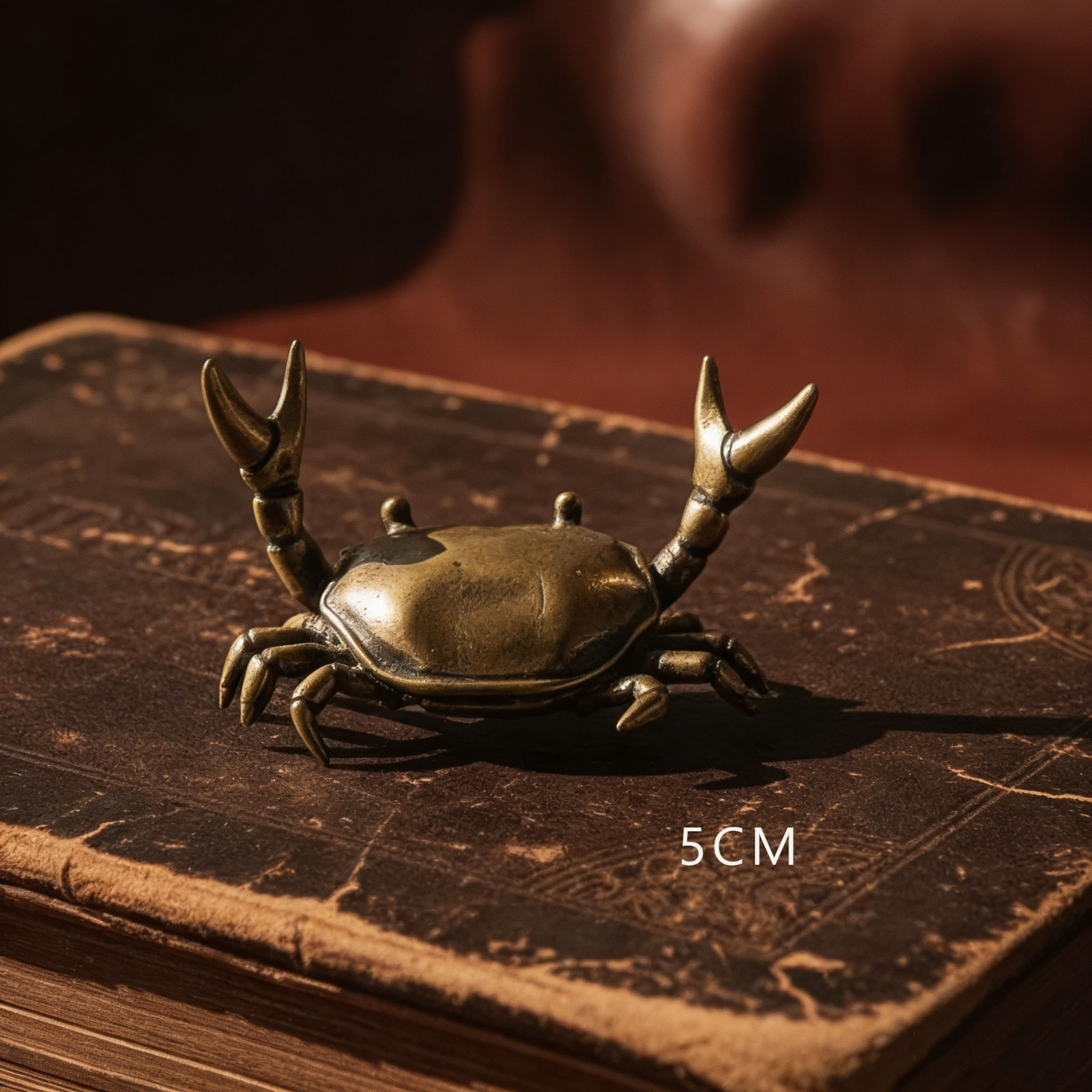 Hand-Polished Brass Weightlifting Crab Figurine Vintage Pen Rest Desk Ornament