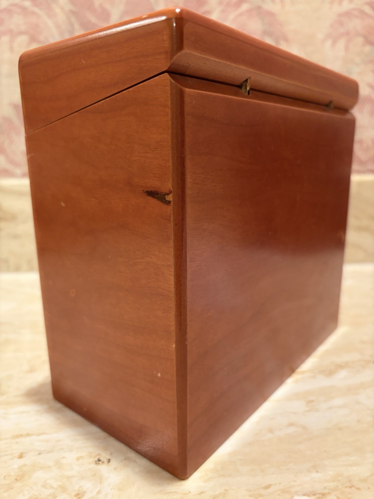 Vintage Levenger Wooden Pencil Fountain Pen Pencil Holder Desktop Display Box
