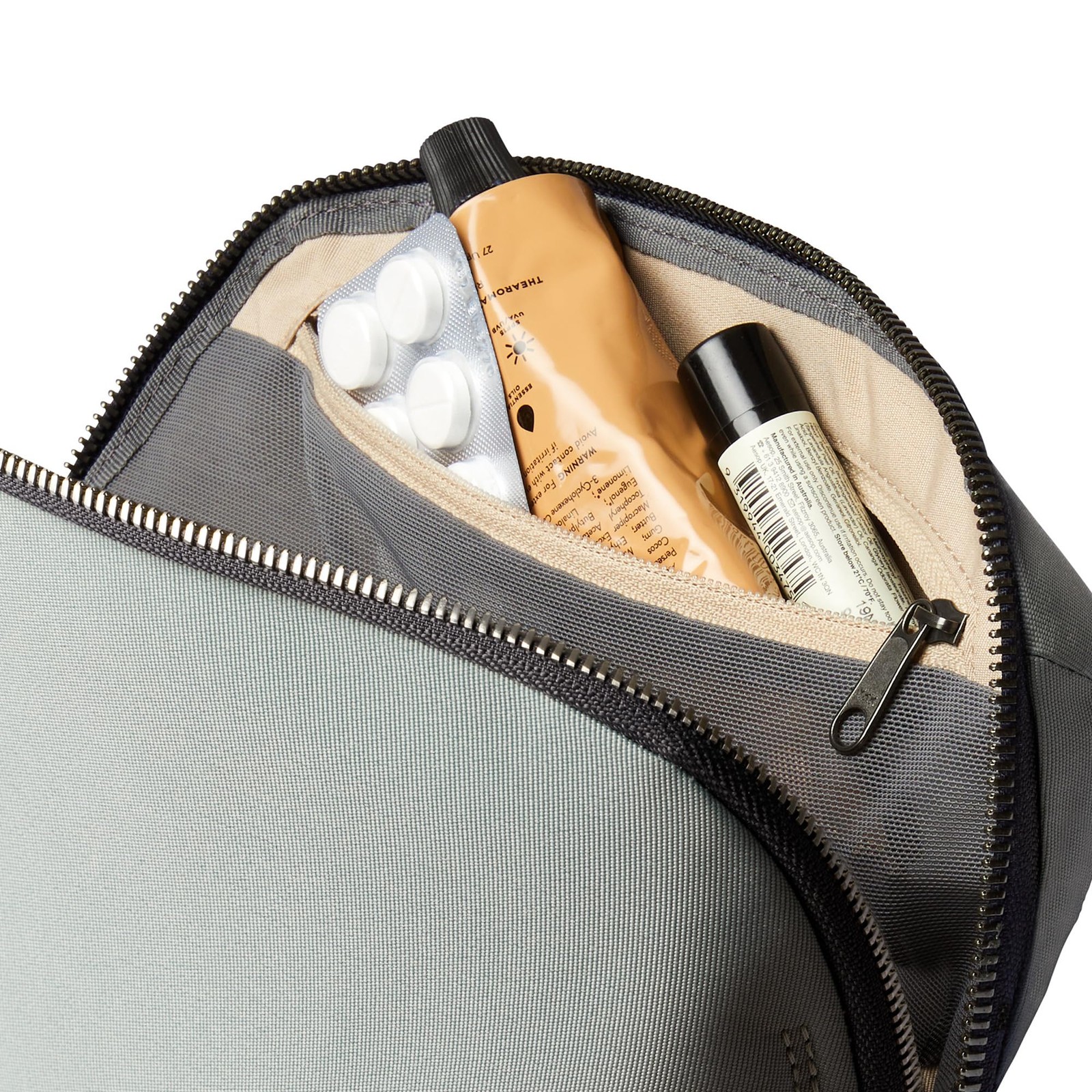 Bellroy Desk Caddy –