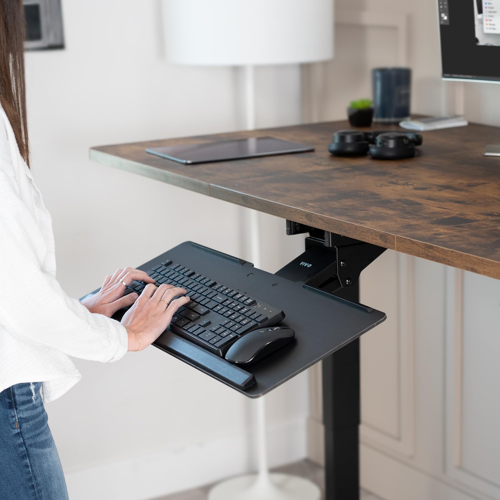 VIVO Adjustable Computer Keyboard and Mouse 26.5″ L X 10″ W X 6.7″ H, Black
