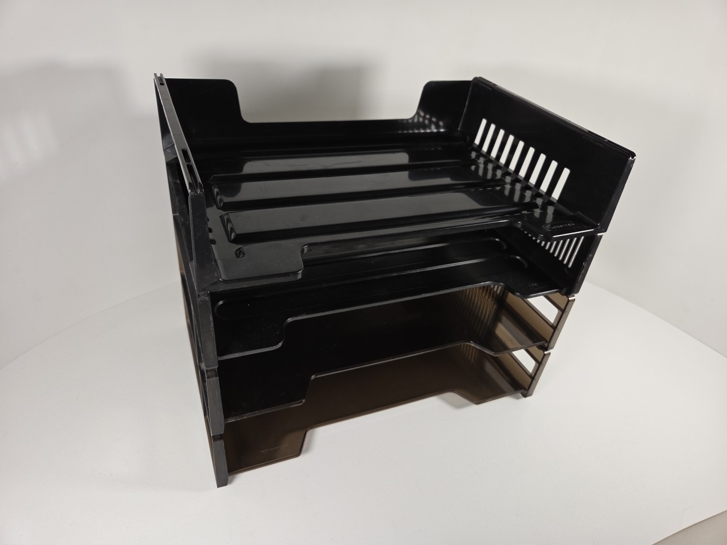Lot Vtg Eldon (2) Rubbermaid (2) Stacking Plastic Letter Paper Tray Blk/Smoke