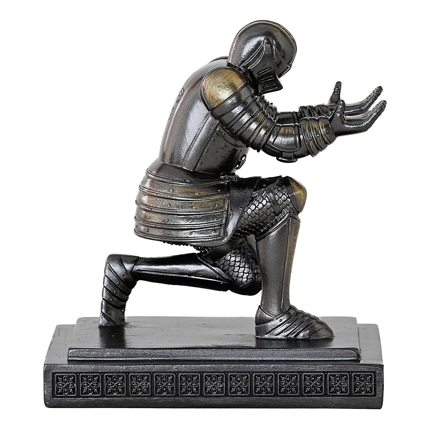 Executive Knight Pen Holder Decorative Resin Pen Holders For Desk Organizer C…