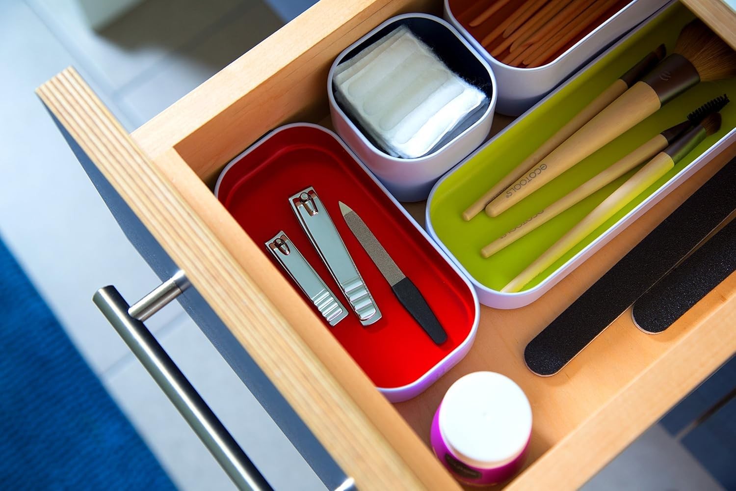 5 Piece Shallow Metal Organizer Tray Set for Storing Makeup, Stationery, Uten…