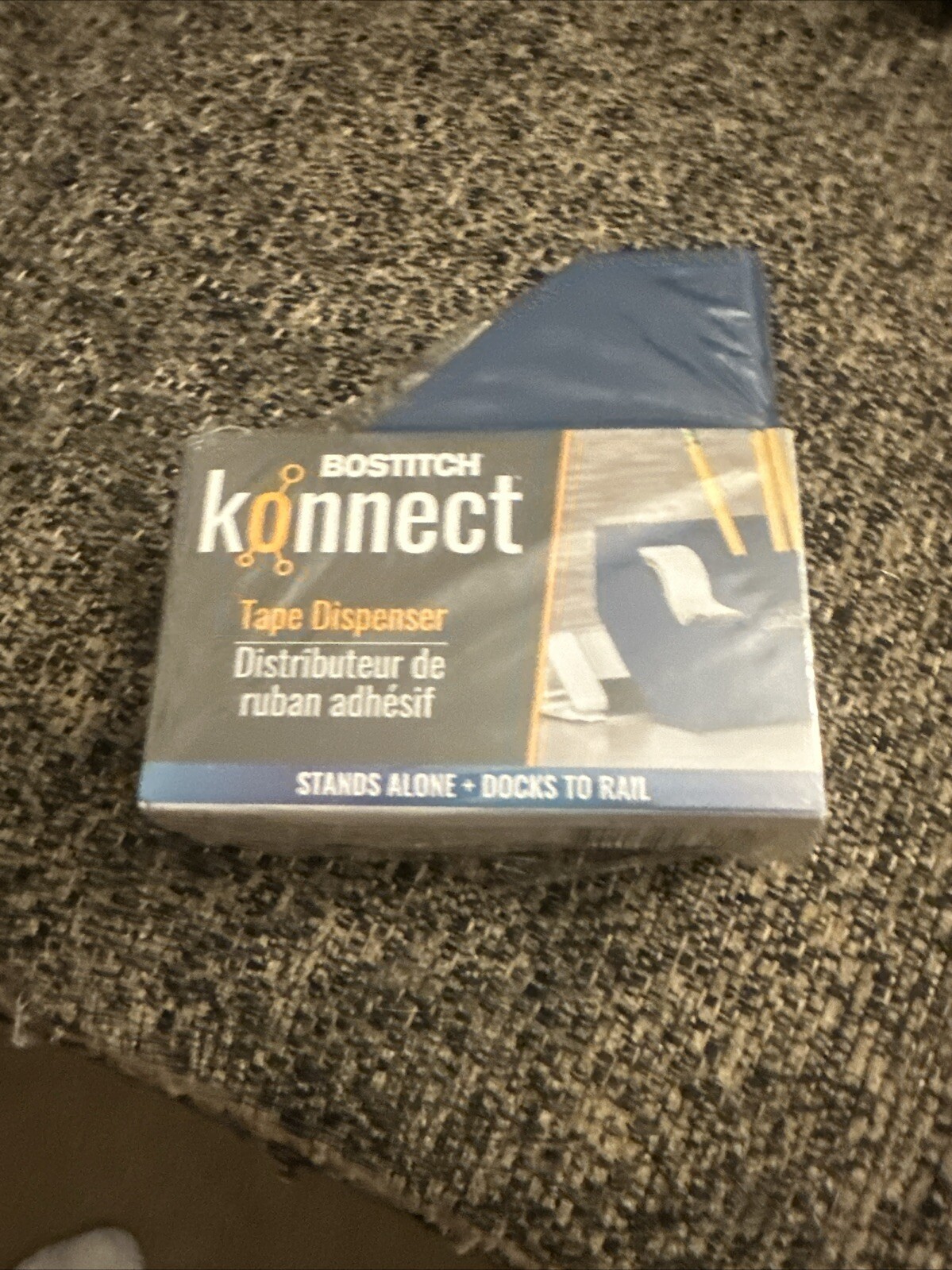 Bostitch Konnect PlasticTape Dispenser with KT-TAPE-Blue. New In Packaging.