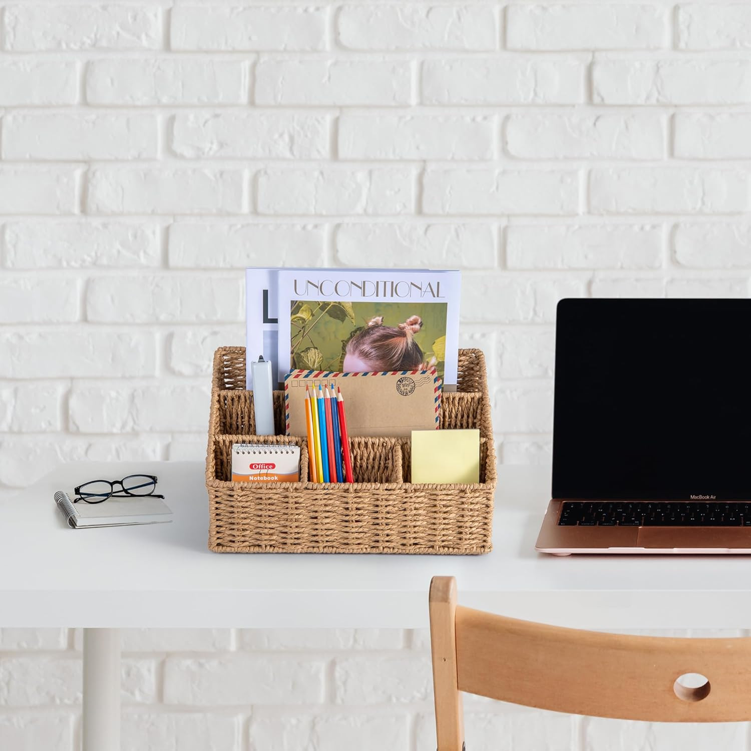 DINGTAI Rattan Desk Organizer, Tabletop Mail Holder, 5 Slot Mail Organizer Count