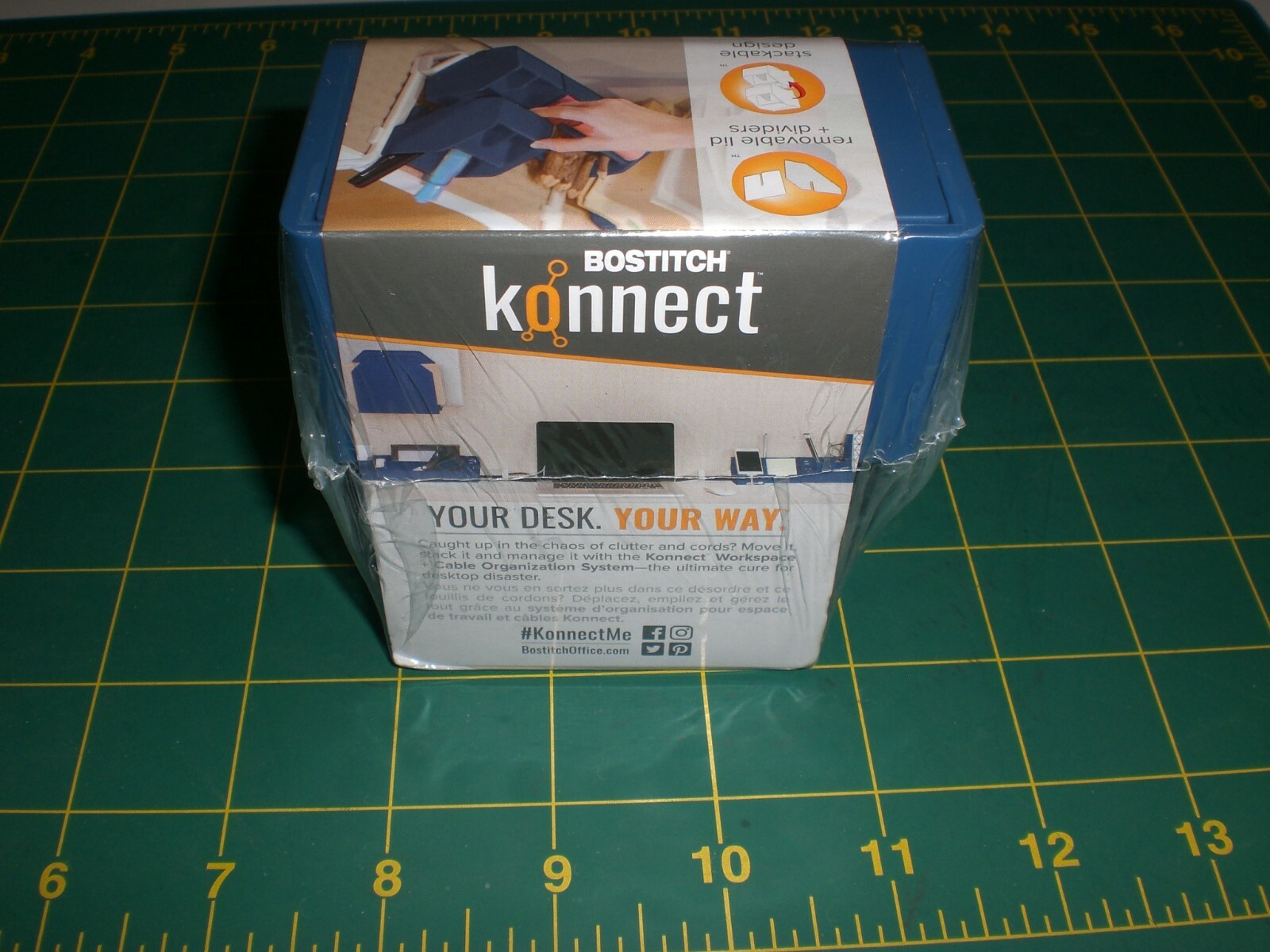 BOSTITCH KONNECT PLASTIC STORAGE BIN Removable Lid & Divider BLUE