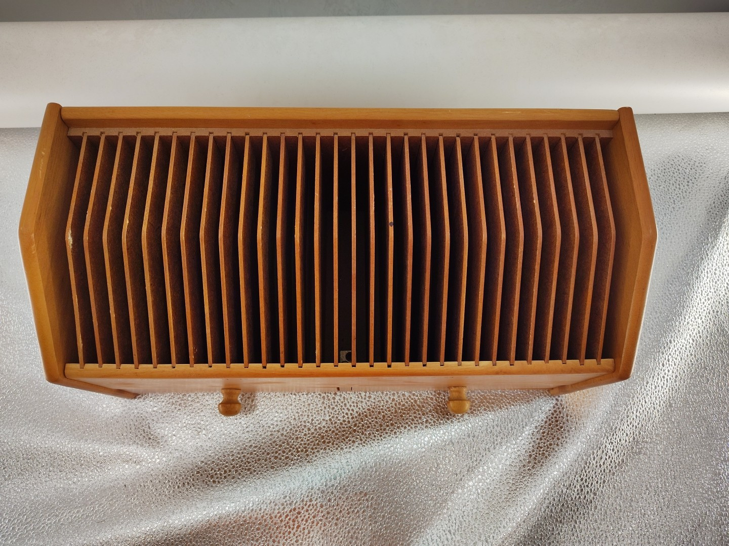 VTG LILLIAN VERNON Wood Desktop Mail CD-BILL ORGANIZER 31 SLOTS & DRAWERS