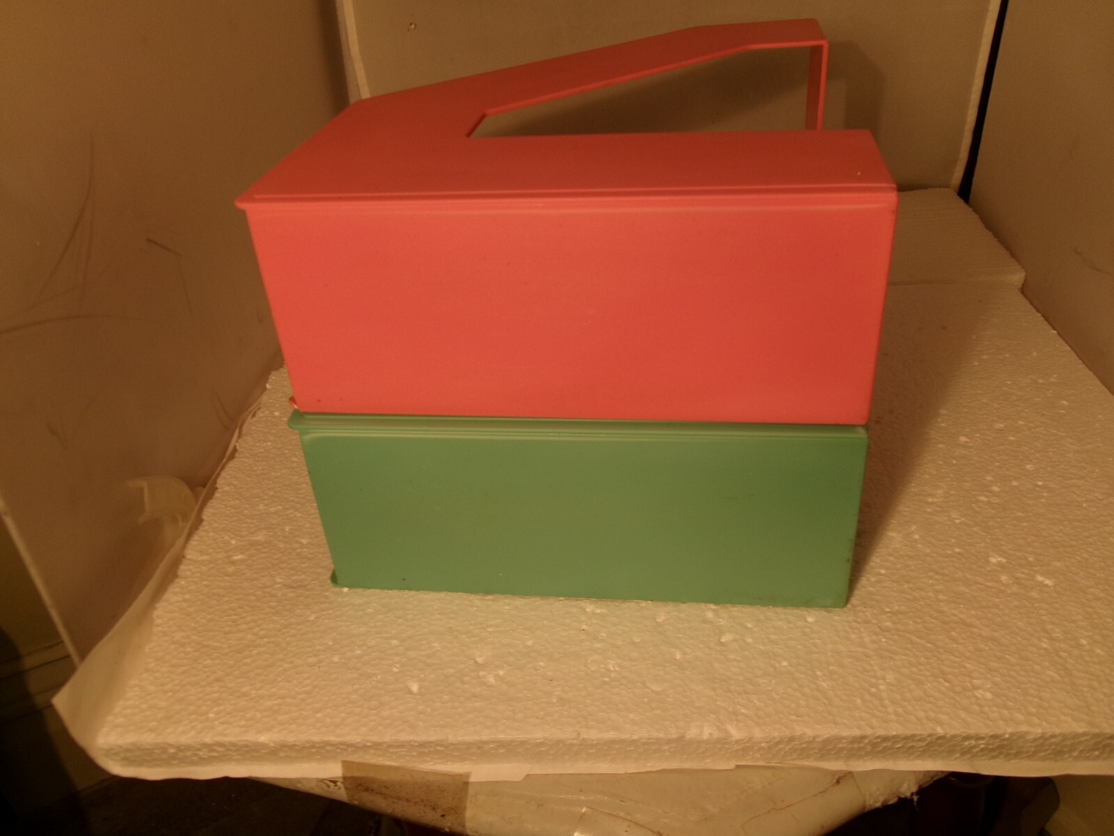 2 Vintage Pink and Green Plastic Magazine Rack File Holder Desk Organizers