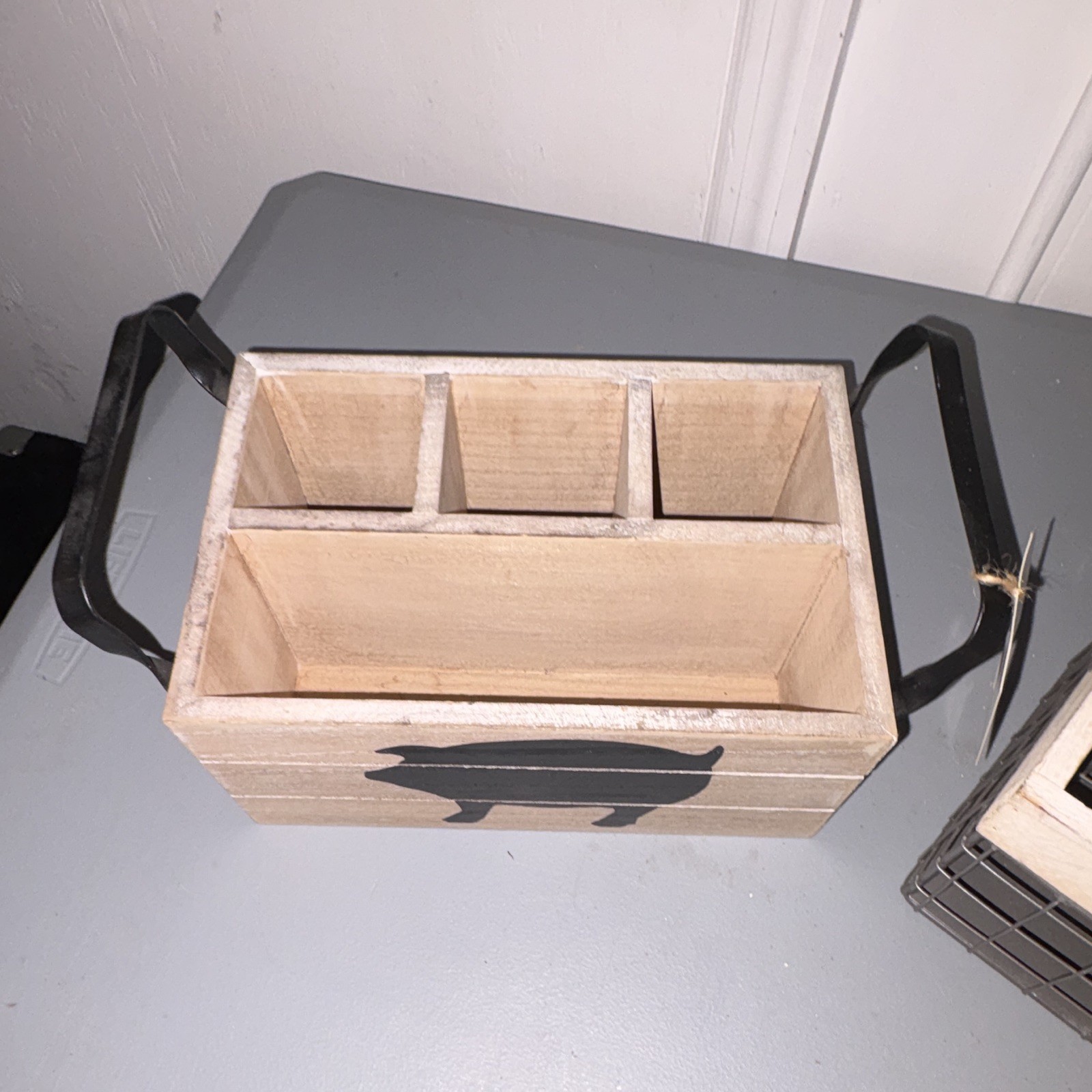 Fiddle + Fern Wood Pig Utensil Caddy Desktop Organizer Lot of 2