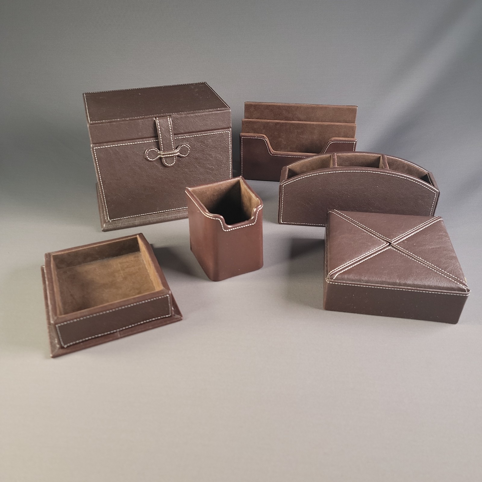 6‑Piece Leather Office Desk Organizer Set White Stitching Modern Office set
