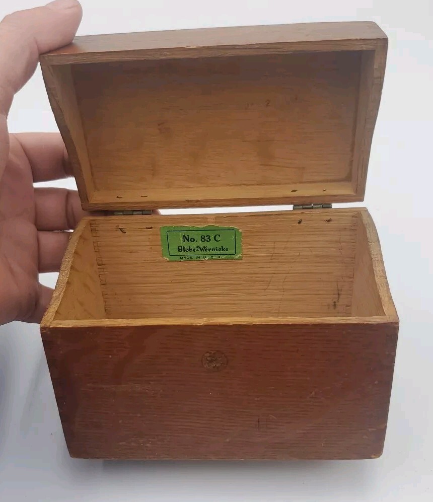 Antique Globe Wernicke 1/4 Sawn Oak Wood File Recipe Box 83-C Dovetail 5.5″