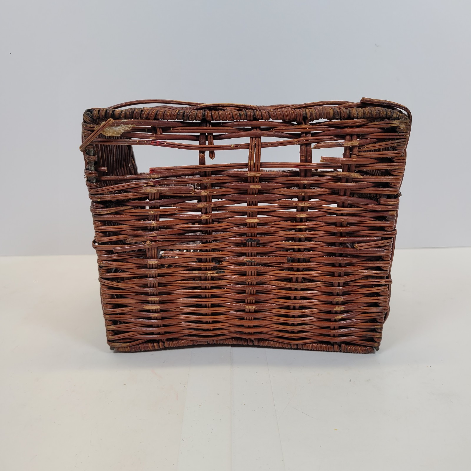 VTG 3 Compartment Wicker Desk Organizer 1829S25