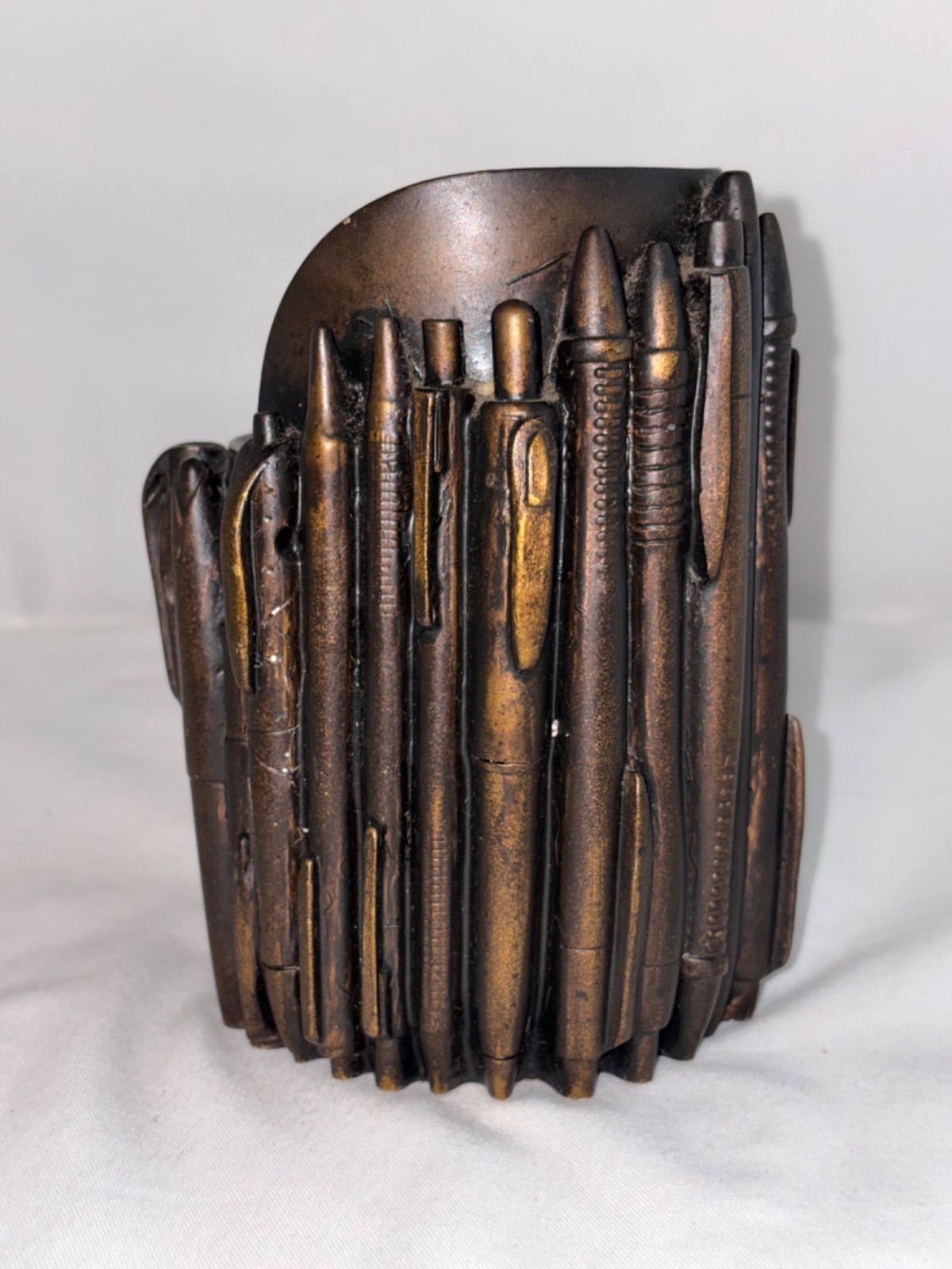 VTG Retro Pen Holder “The Pen is Mightier Than the Sword” Office Desk Organizer
