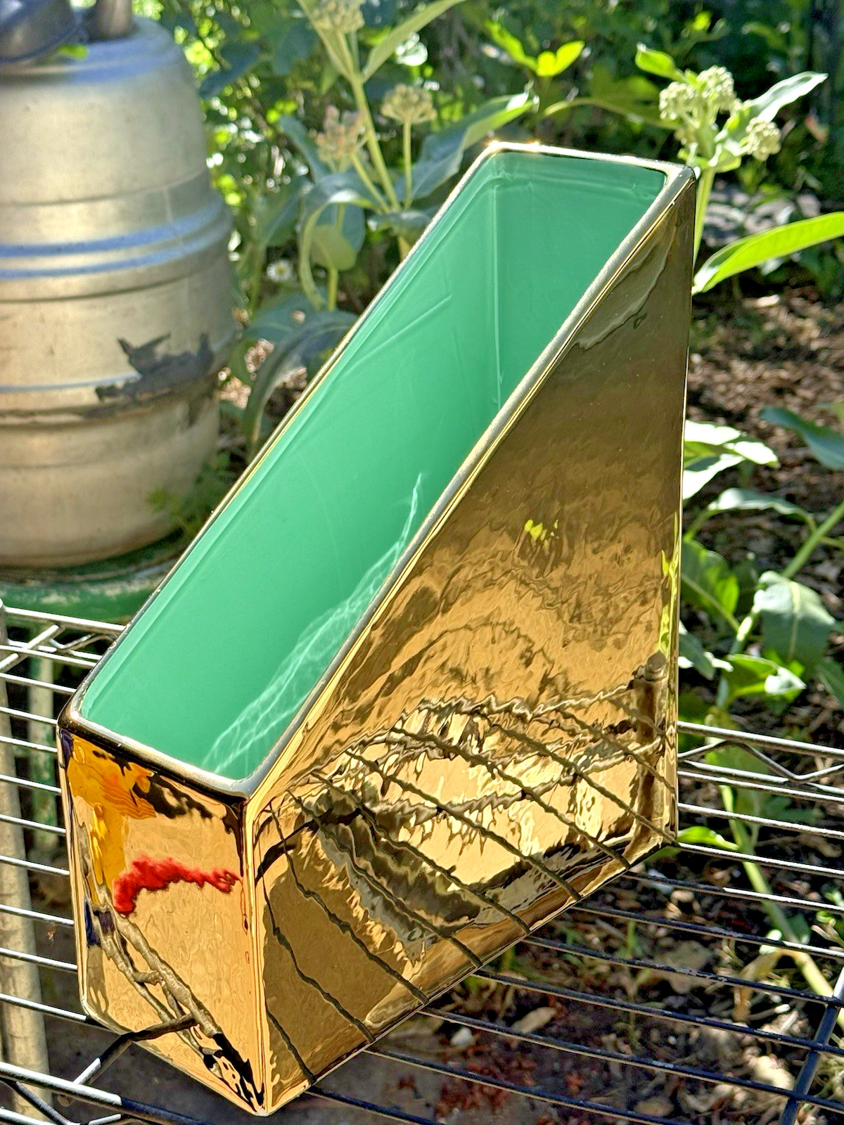 Gold Brass Tone Ceramic Magazine File Desktop Organizer Holder 10 Straweberry St