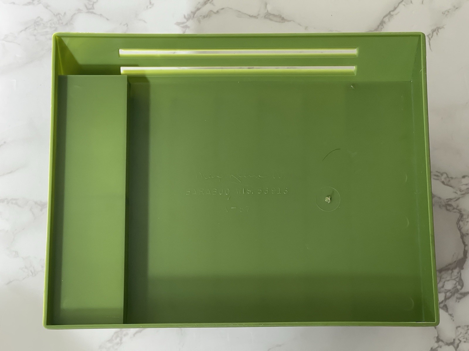 VTG Max Klein Desk Organizer Avocado Green V-87 Letter Pen Holder