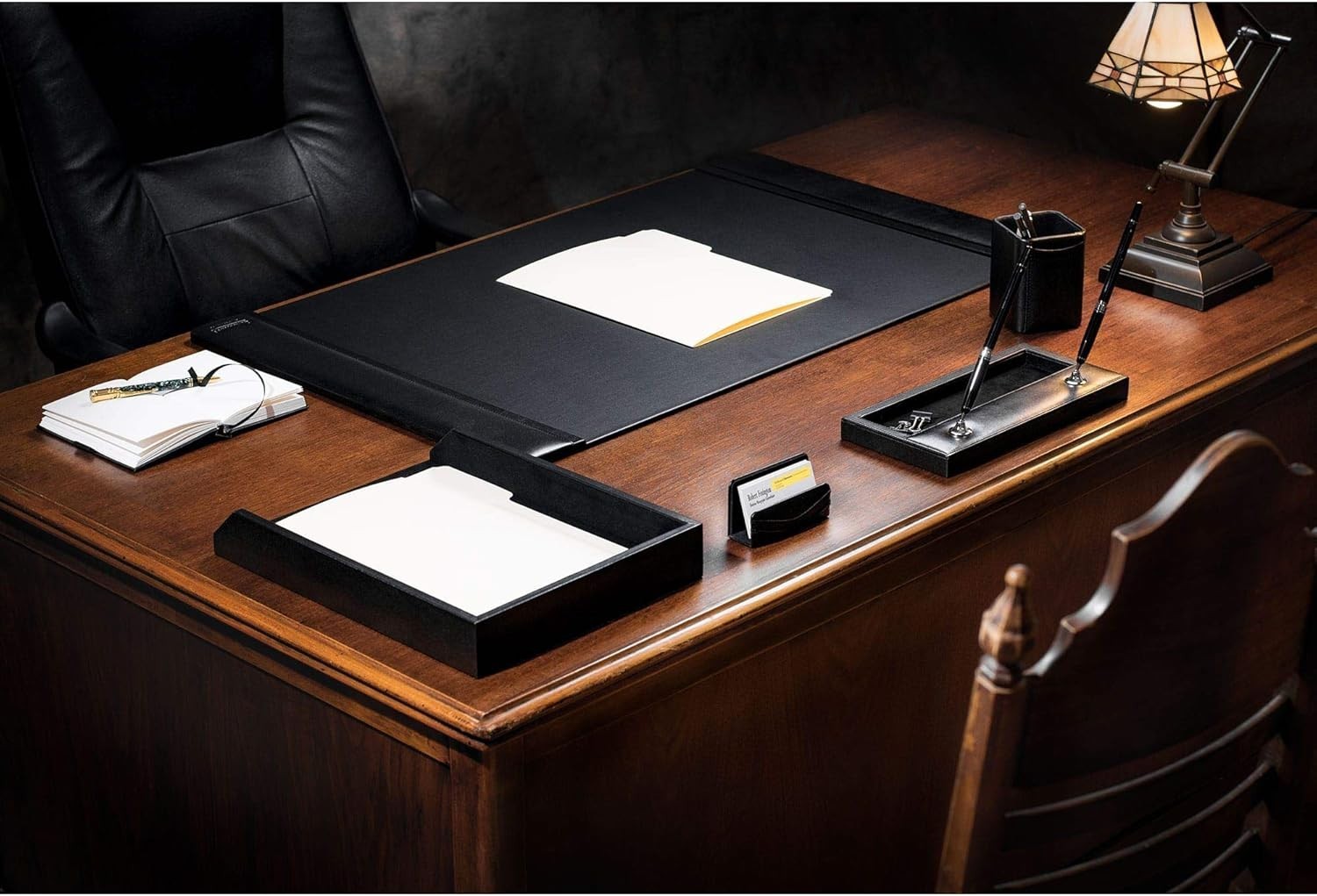 DACASSO Classic Leather Desk Pad with Side Rails (Black, 34” x 20”) NEW