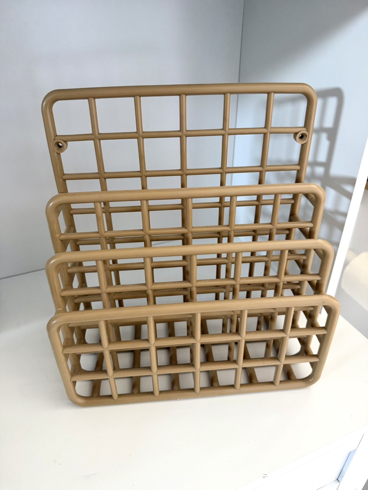 Vintage 1983 Yaffa Basic-Line Plastic Storage Mini Catch-All Desk Organizer TAN