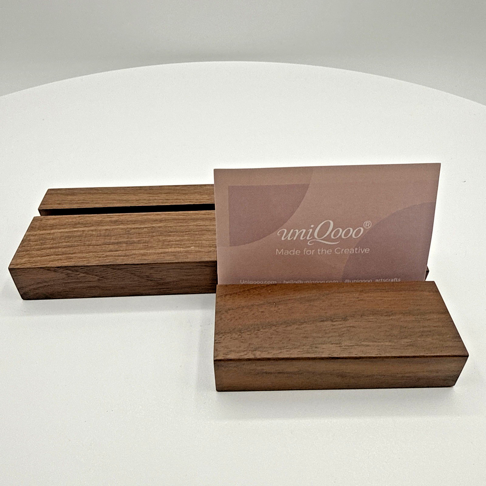 UNIQOOO 2pc Walnut Wood Calendar Stand Photo Card Menu Sign Holder 3.5″