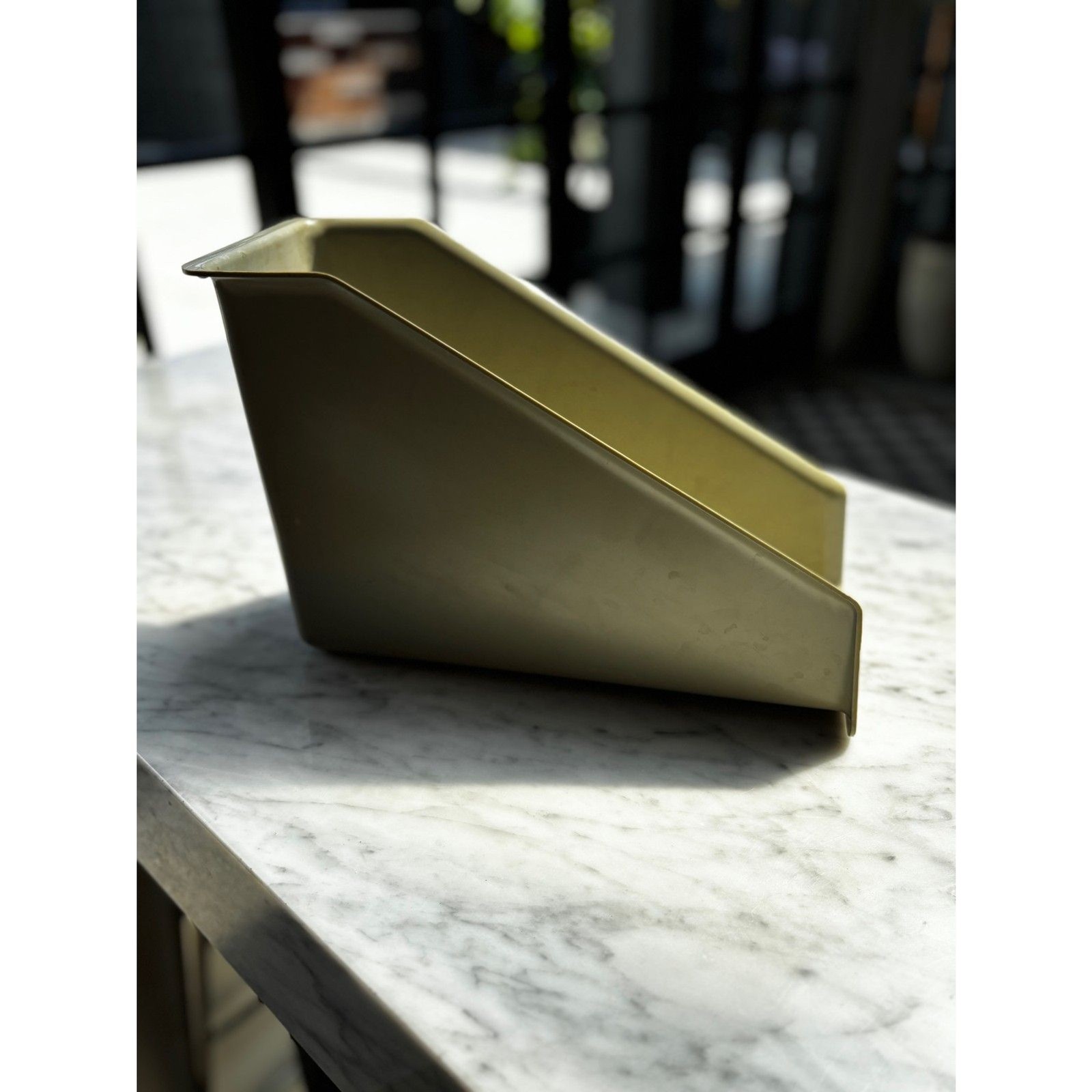 Eldon Office Products Vintage 1983 Bin Desk Organizer Magazine Holder Beige Tan