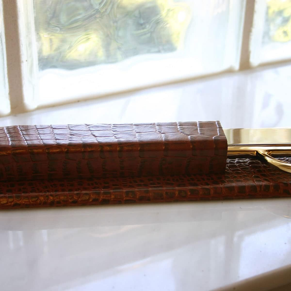 Dacasso Brown Crocodile Embossed Leather Library Set NEW