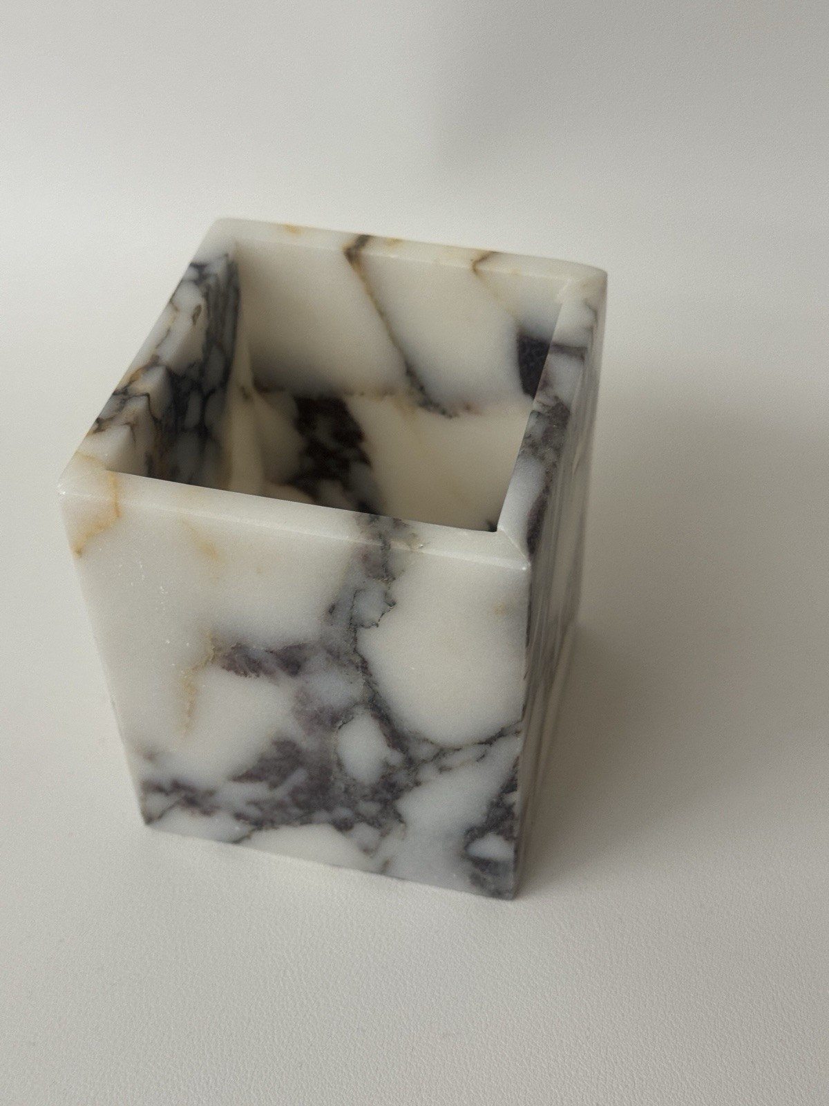 Marble Makeup Brush Holder – Calacatta Viola Marble Candle Toothbrush Cup