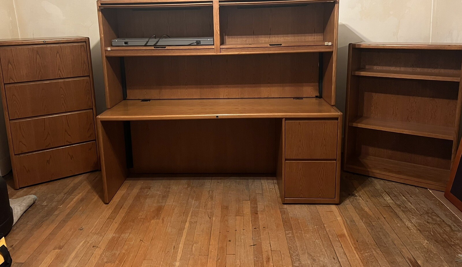 Matching three piece Oak Steelcase locking office set
