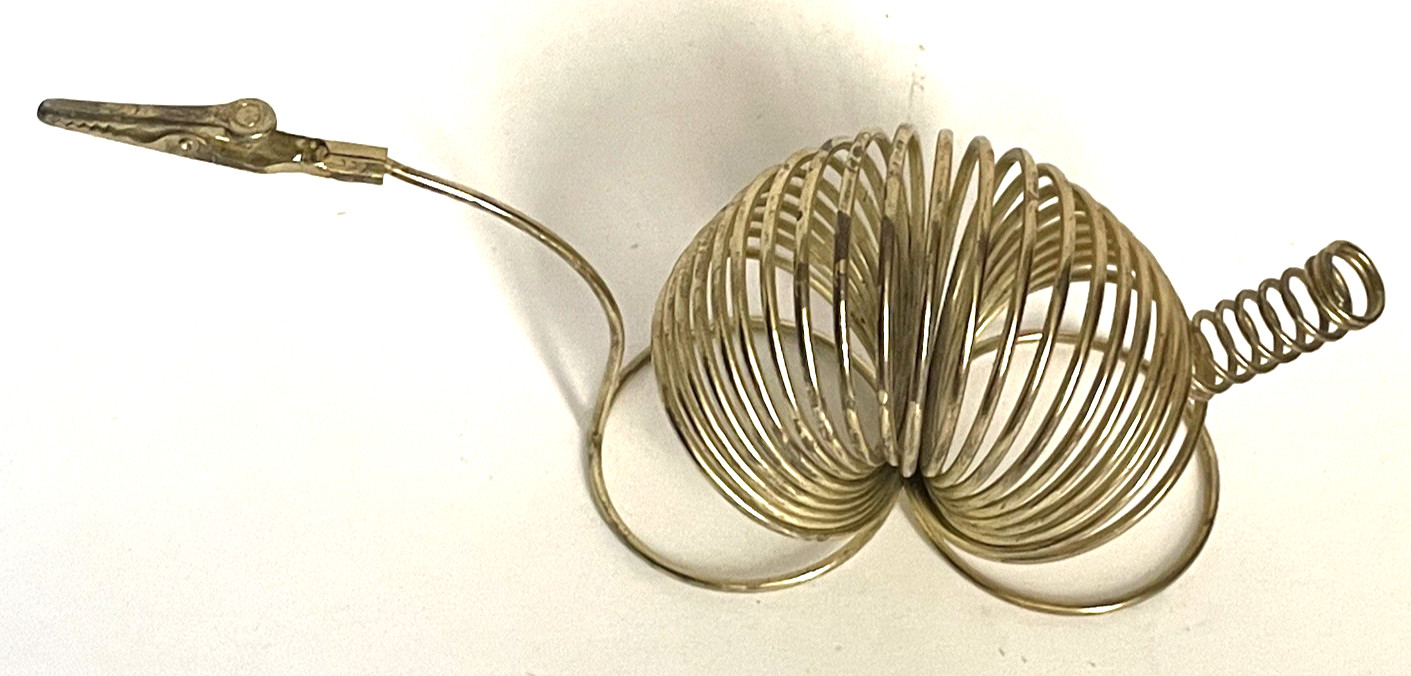 BRASS SPIRAL COIL Wire DESKTOP Mail Letter Holder Organizer Creature w CLIP Vtg