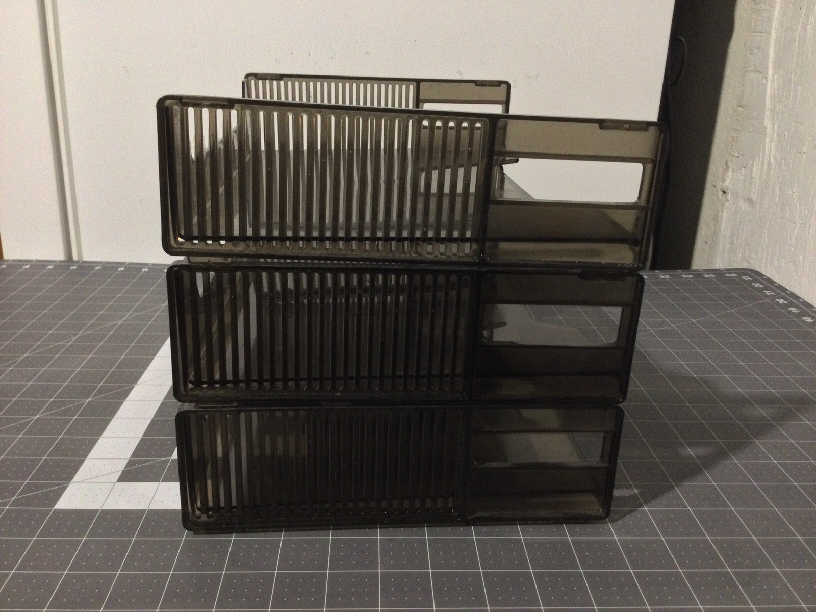 Vintage Eldon STACKABLE 📃PAPER LETTER 📁FILE 📥TRAY Organizer 💨1600-93 Smoke