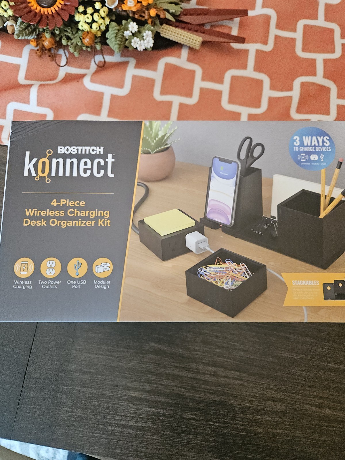 Bostitch Konnect 4-Piece Wireless Desktop Charging Desk Organizer NEW!