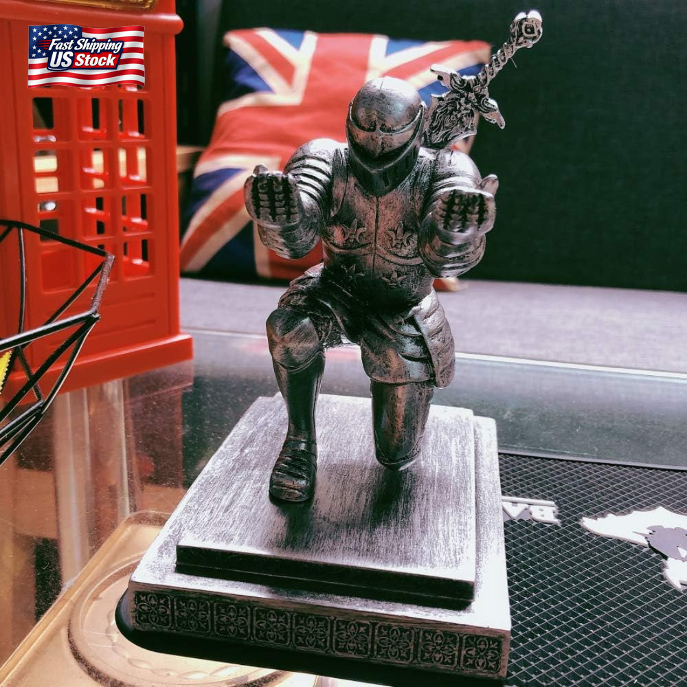Knight Pen Holder Magnetic Cool Desk Accessories and Organizers Executive Soldie